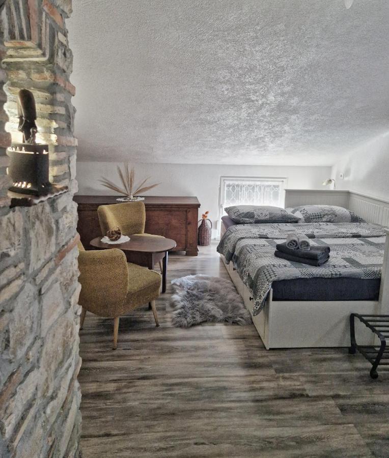Sweet Room With A Terrace Roč المظهر الخارجي الصورة