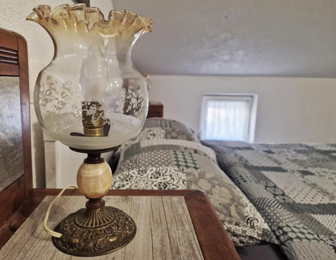 Sweet Room With A Terrace Roč المظهر الخارجي الصورة